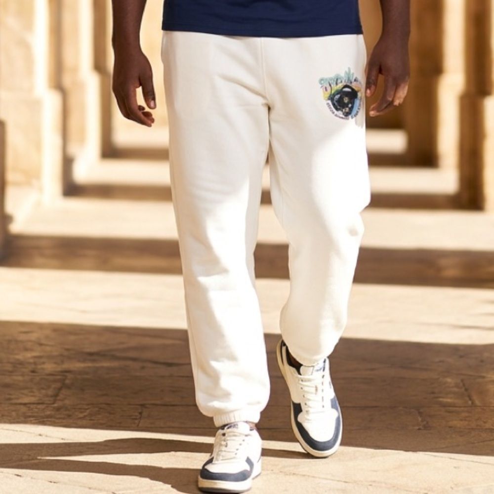 NWT Staple Men’s White Joggers Sweatpants “Seeing Eye” Creativity & Magic Size L